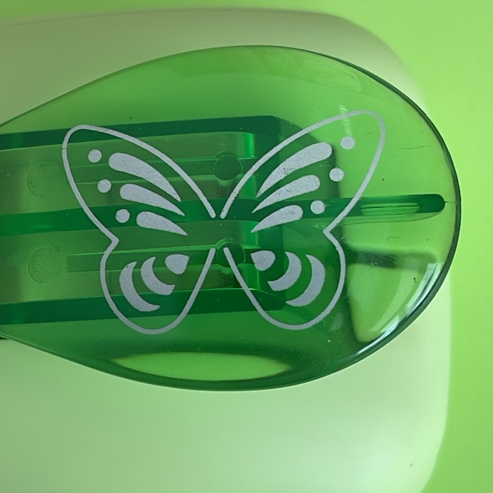 BUTTERFLY 🦋 PUNCHER - Picture 3 of 10